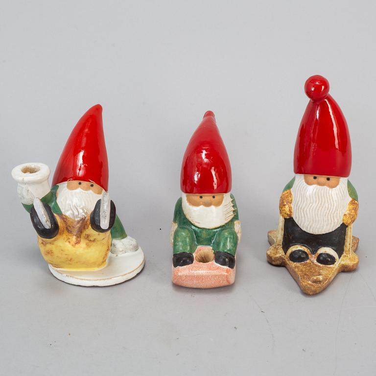 A set of three stoneware candlesticks/figurines, K-studion Gustavsberg.