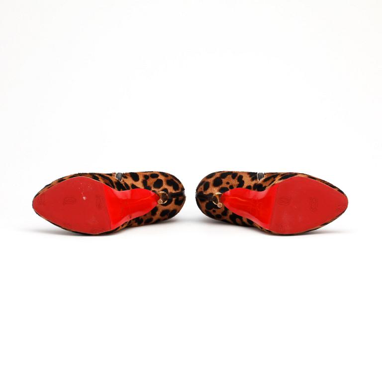 CHRISTIAN LOUBOUTIN, ett par skoletter, "Big Lips". Storlek 36,5.