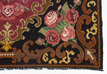 Carpet, Bessarabian kelim, so-called rose kelim, approx. 335 x 215 cm.