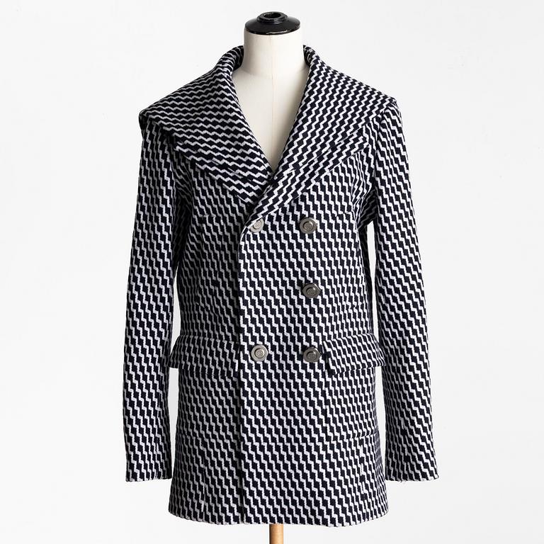 Chanel, coat, size Fr 38.