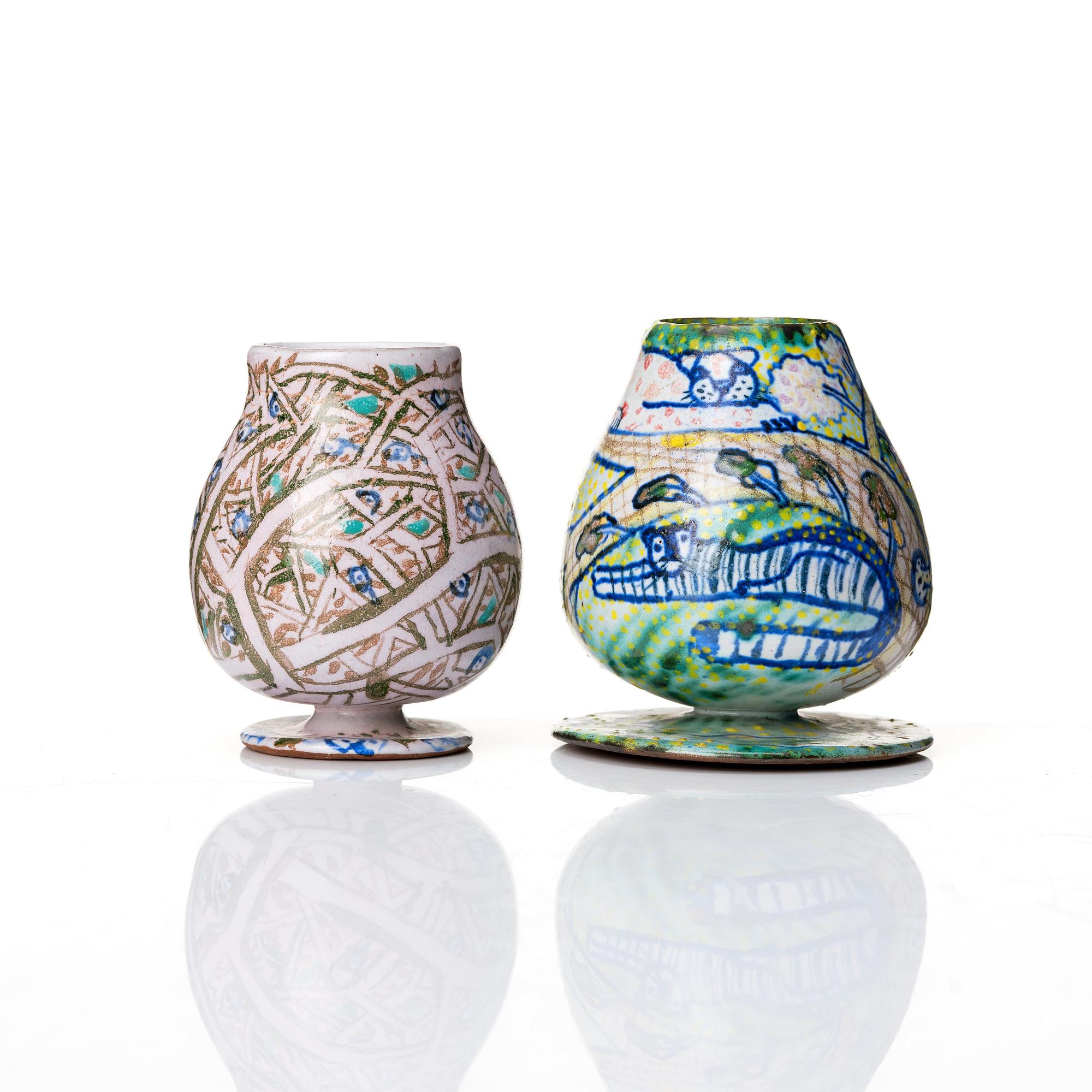 Oiva Toikka, & Kennet Williamson, a glazed ceramic tray with two cups, 1998.