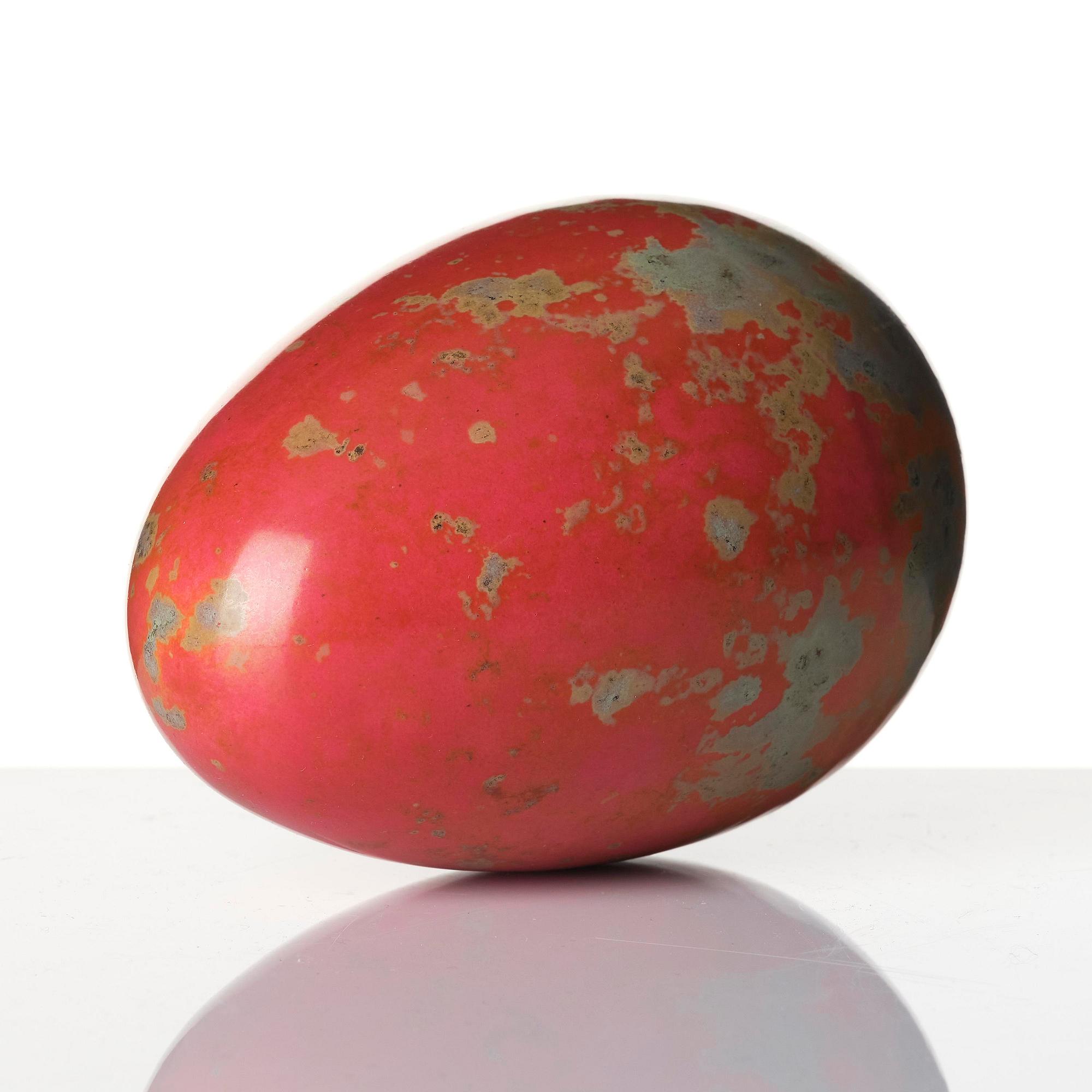 Hans Hedberg, a faience sculpture of an egg, Biot, France.