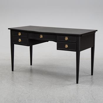 A painted writing desk, Reprodux England second half of the 20th century.