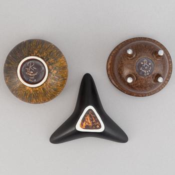 Gunnar Nylund, a set of six stoneware bowls, two miniature vases and a vase for Rörstrand.