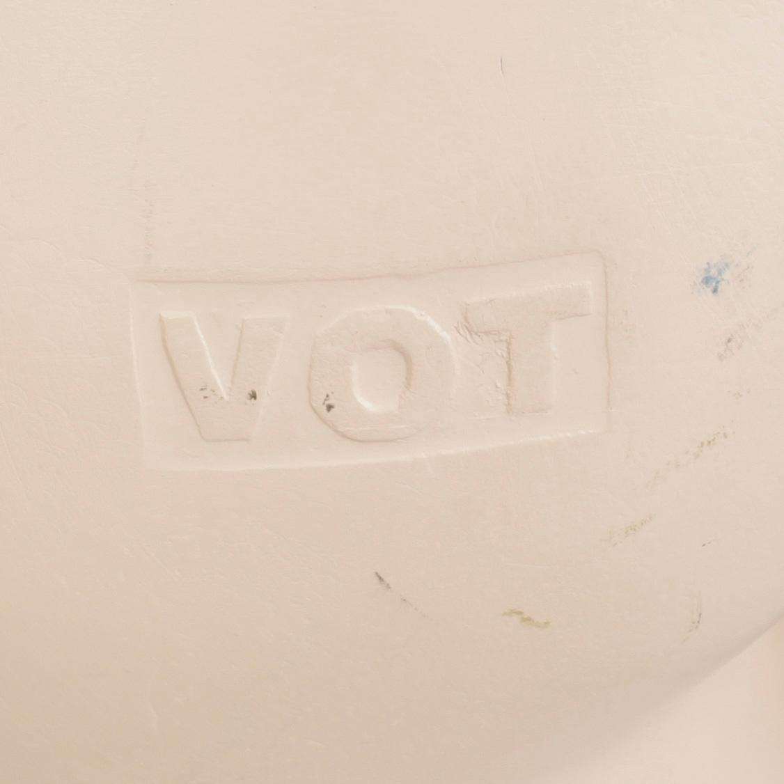 SKYLTDOCKA, 1900-tal.