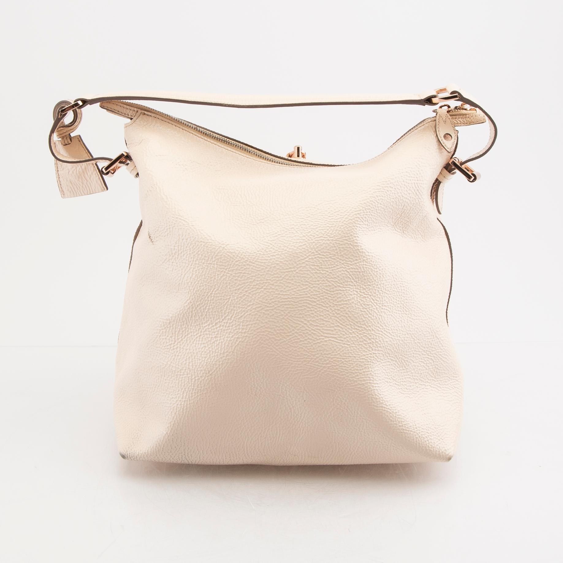 Mulberry Bella Hobo marshmallow white" handbag.