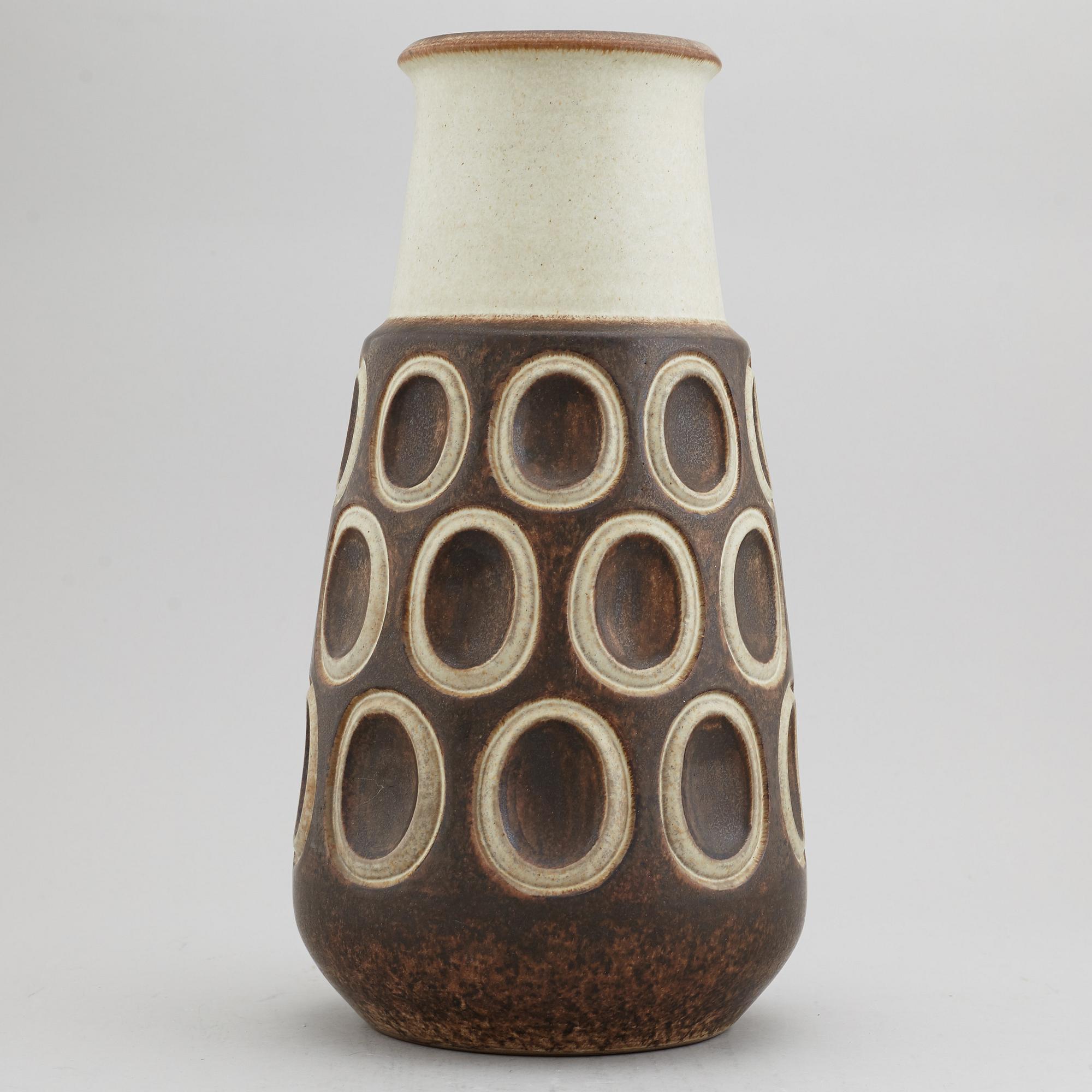 MARIANNE STRACK, golvvas, stengods, Michael Andersen & Son, Danmark, 1960-tal .