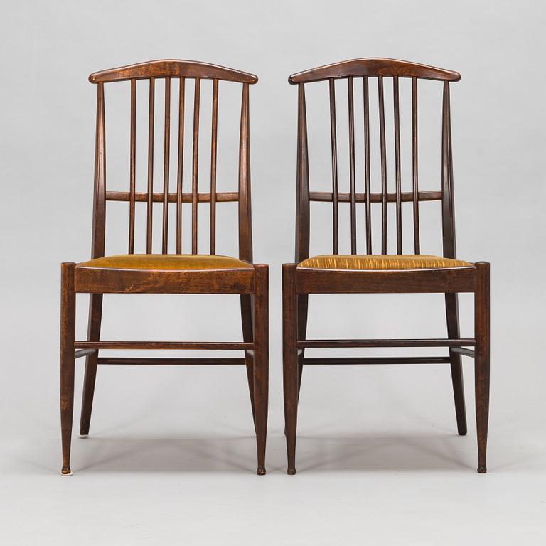 Kerstin Hörlin-Holmquist, A set of six Charlotte chairs with a dining table by Asko, Finland, 1970s.