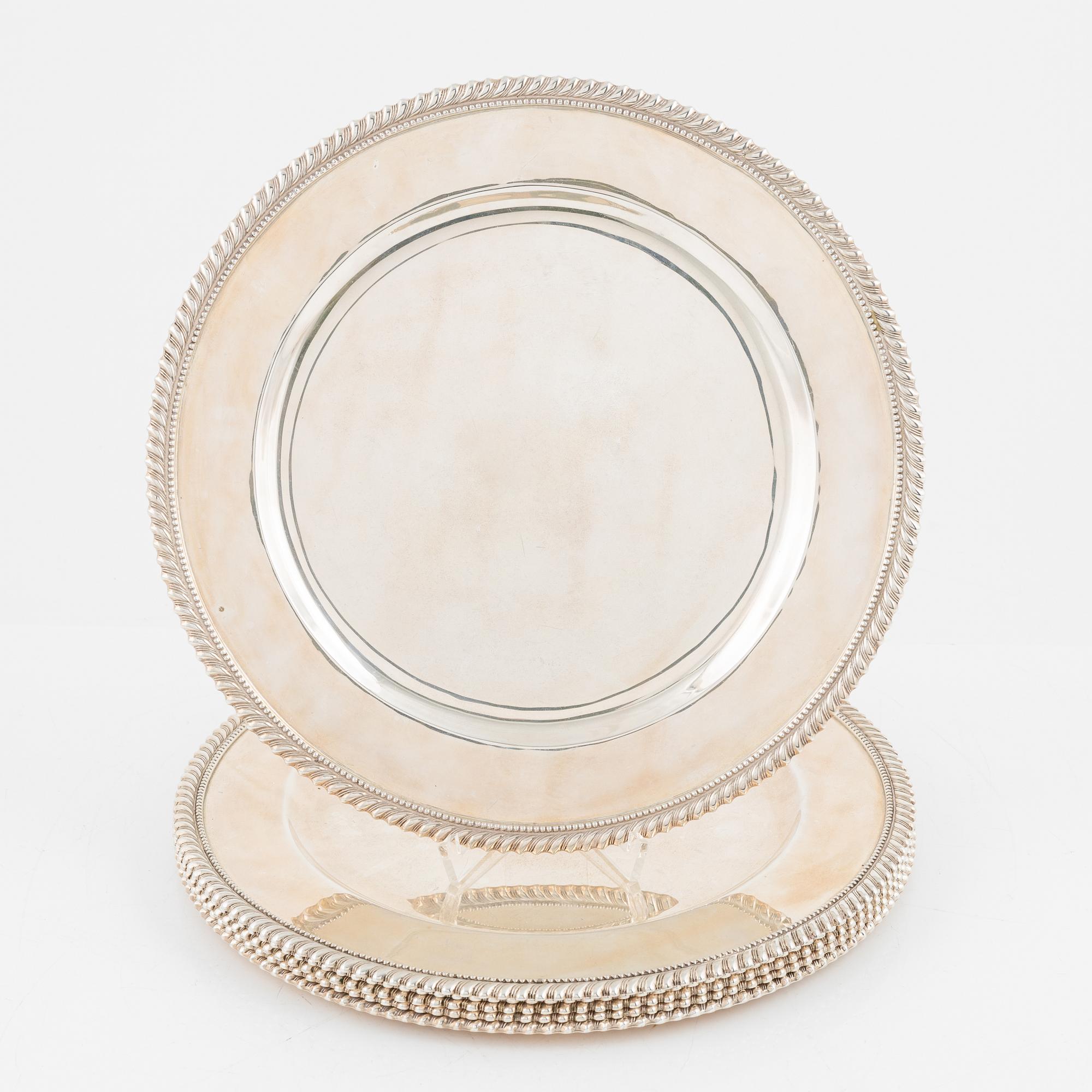 A set of six sterling silver plates, marks of Alfredo Ortega, Mexico 20th century.