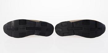 HERMÈS Miles Sneakers in size 42.5.