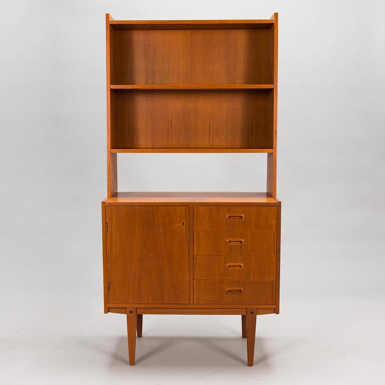 A mid-20th century bookshelf.