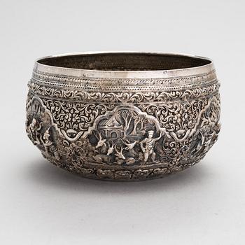 A silver bowl from around the turn of the 20th century, presumably from India.