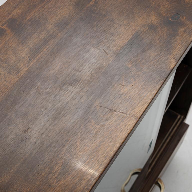 Bokhylla, 1930-tal/1940-tal.