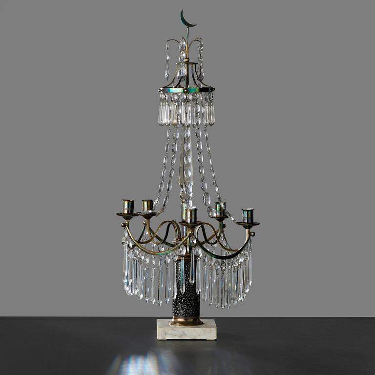 BORDSLYSTER, för fyra ljus, sengustaviansk, 1800-talets början.