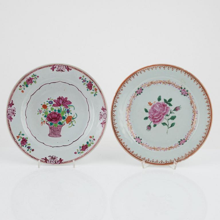 A set of four famille rose plates, Qing dynasty, Qianlong (1736-95).