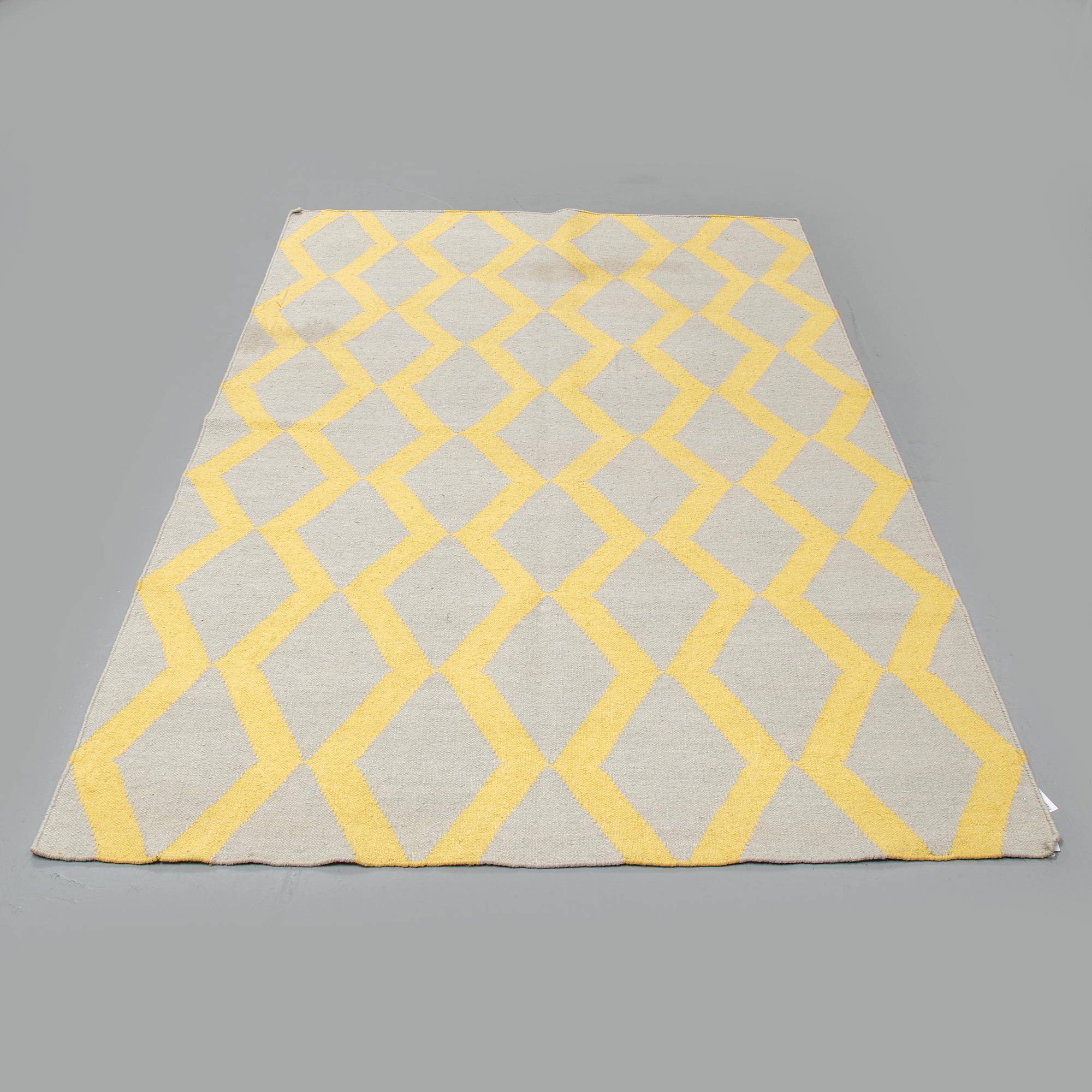 A RUG, flat weave, ca  243 x 155 cm.