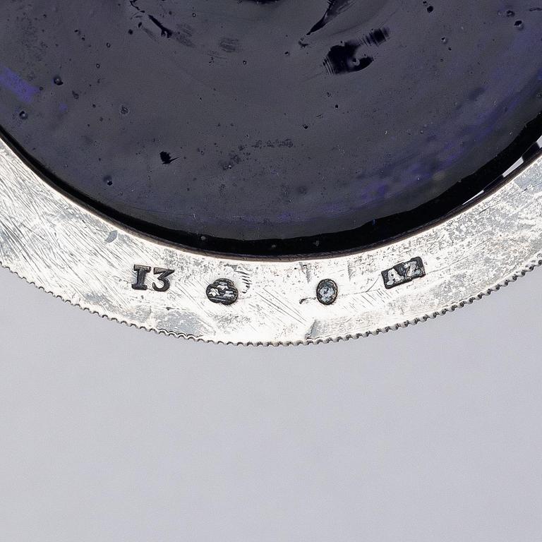 A Swedish 19th century silver mustard pot and spoon, mark of Adolf Zethelius, Stockholm 1815.