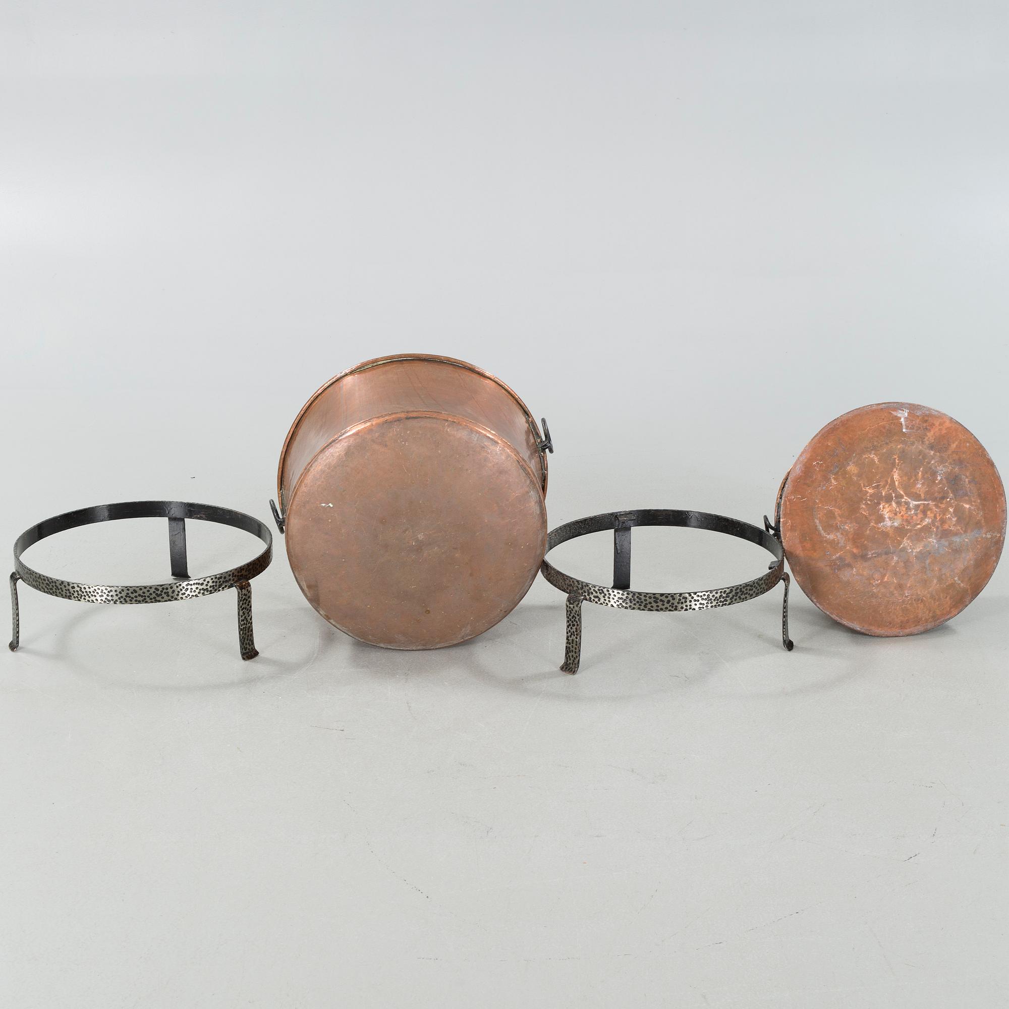 KITTLAR, 2 st, koppar, 1800-tal.