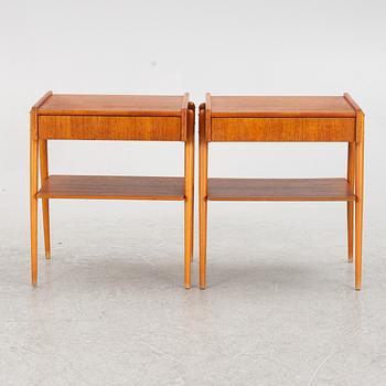 Sängbord ett par AB Carlström & Co möbelfabrik 1900-talets mitt.