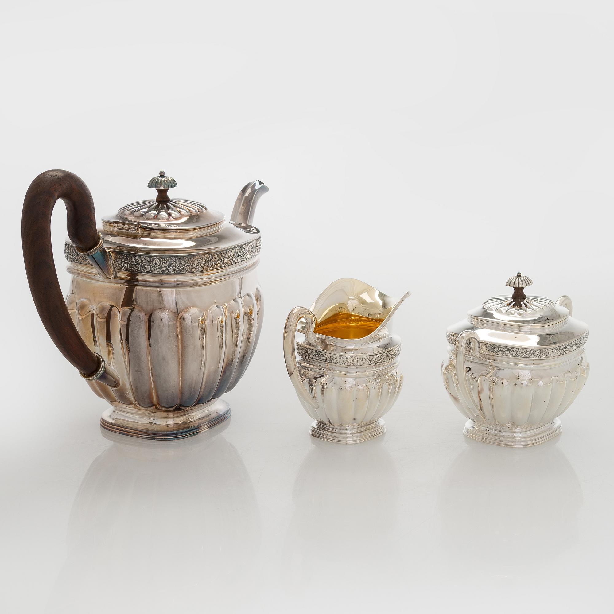 Coffee service, three parts, silver, Kultakeskus Oy, Hämeenlinna,  1976 - 1979.
