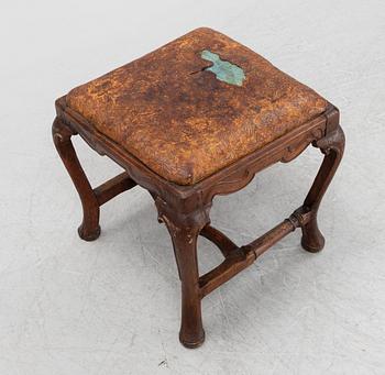 A late Baroque stool, first half of the 20th century.