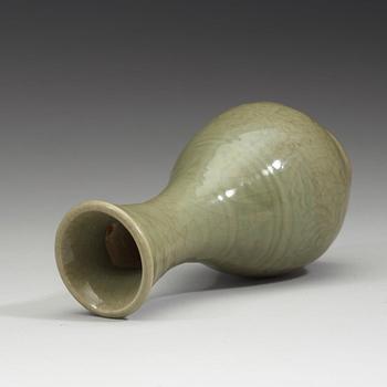 A celadon glazed vase, Ming dynasty (1368-1644).