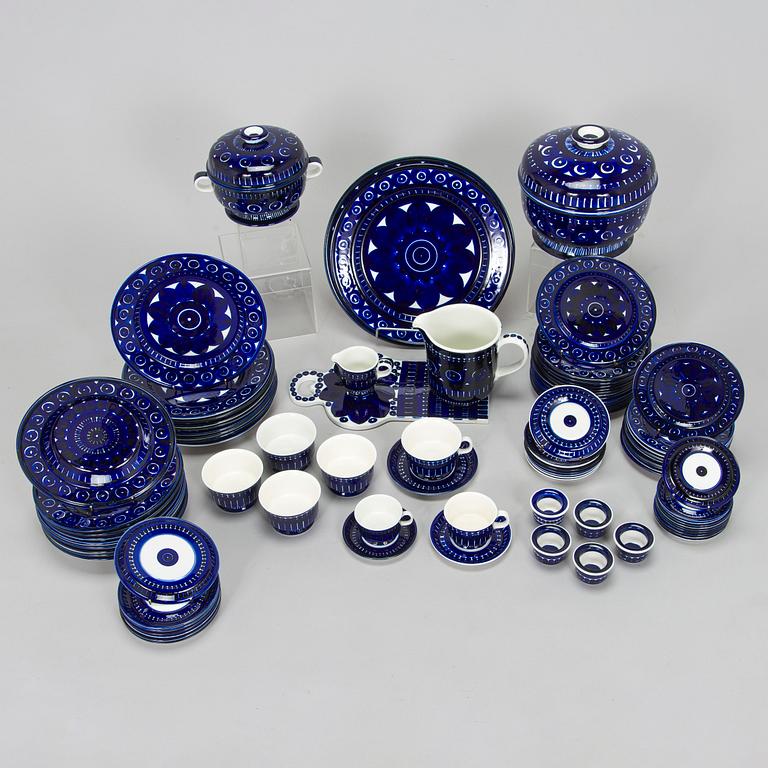 Ulla Procopé, mat- och kaffeservis, 82 delar, "Valencia", Arabia 1960-tal.