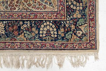 Rug, Kirman Millefleur, approx. 250 x 150 cm.