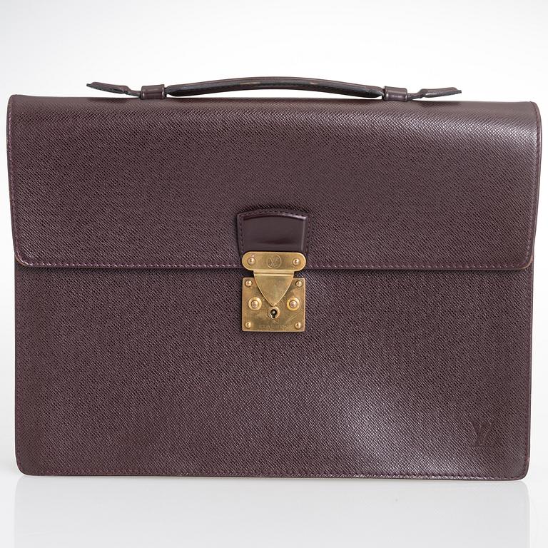 LOUIS VUITTON MINUTO BRIEF CASE.