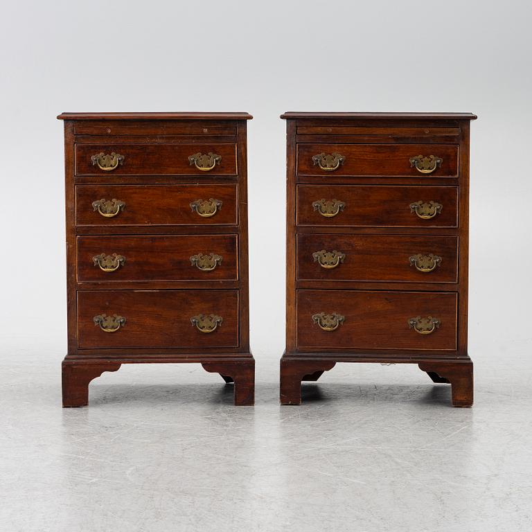 Sängbord, ett par, 1800-tal.