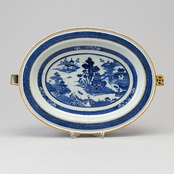 A blue and white hot water dish, Qing dynasty, late 19th Century with the monogram JL.