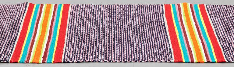 Jenny Mäkinen, Matto, a runner, "Jenny", a rag rug, ca 1120,5 x 71,5-74 cm, Finland the beginning of the 1970's.