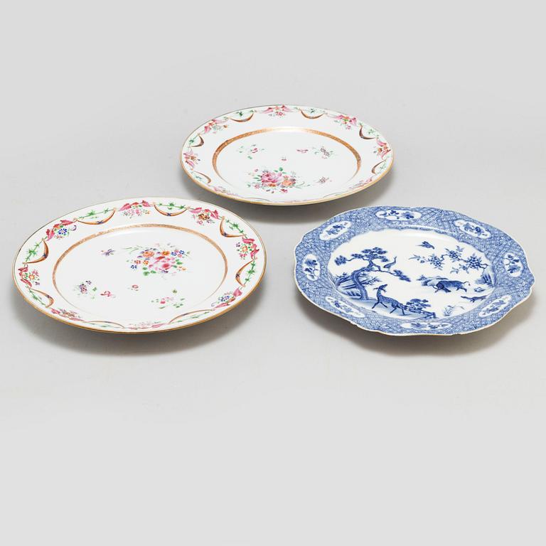 Three plates, two serving dishes and a cup with cover, Qing dynasty, 18th and 19th century.