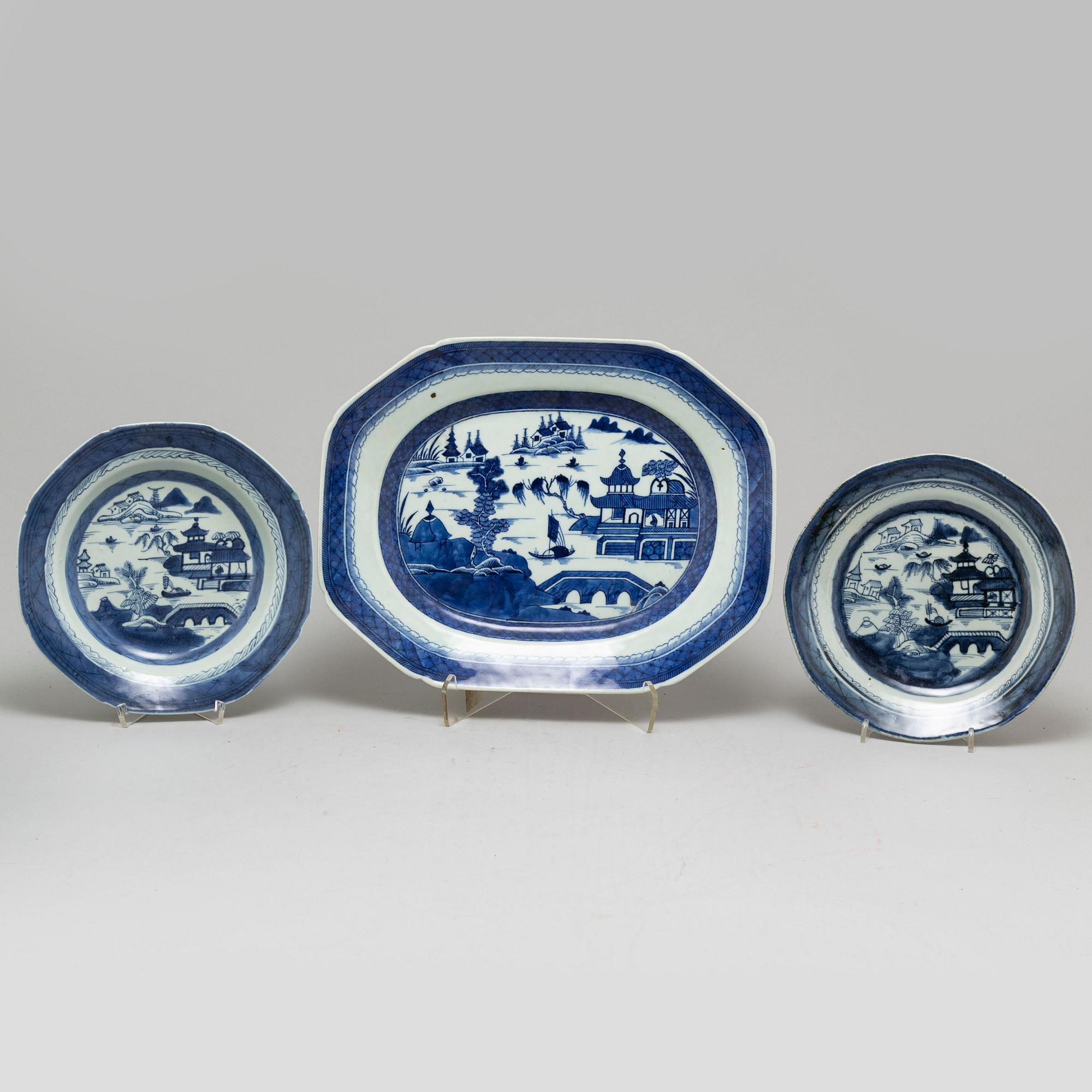 A blue and white part dinner service, Qing dynasty, 19th Century.