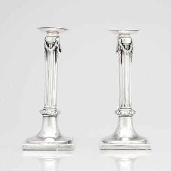 Johann Philipp Heckenauer, ljusstakar, ett par, silver, Augsburg 1787-1789.