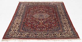 An Isfahan rug, c. 225 x 150 cm.