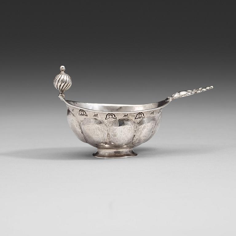 A Swedish 18th century silver cup, marks of Johan Söderdahl, Söderköping 1788.