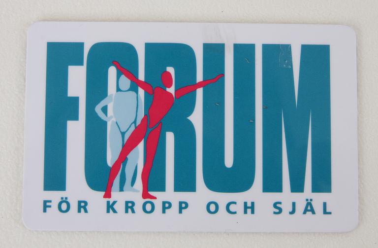 TRÄNINGSKORT, 3 mån på Forum, Malmö. Säljes till förmån för Röda Korset.