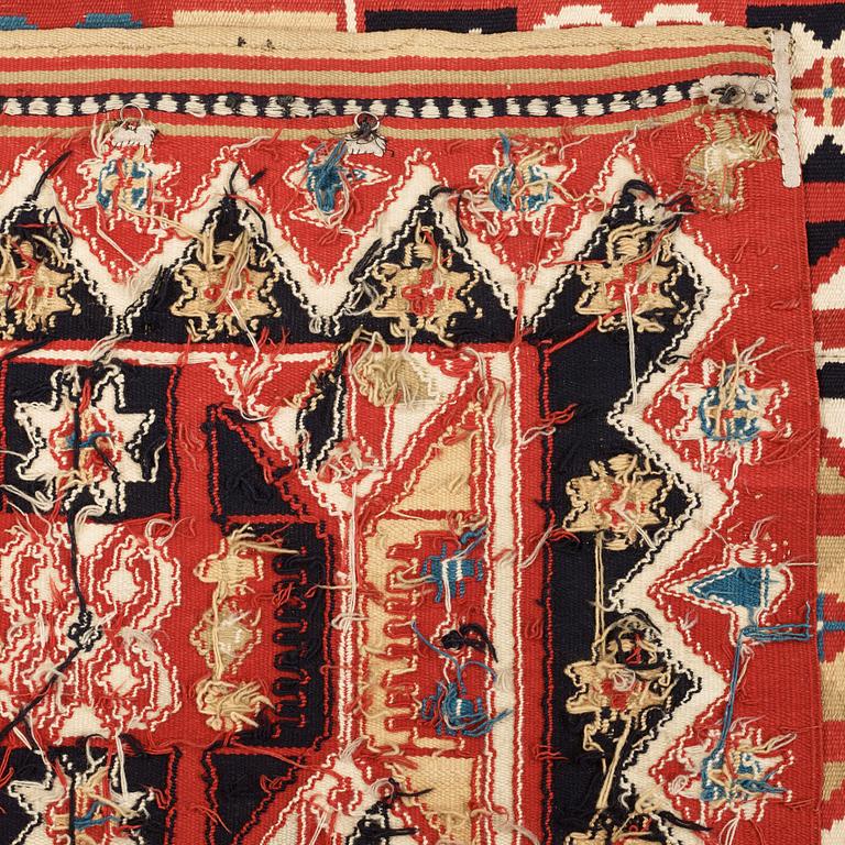 BED COVER. Double-interlocked tapestry. 213 x 136 cm. Scania, Sweden, around 1820-1830. Probably Yngsjö/Tuvåkra.