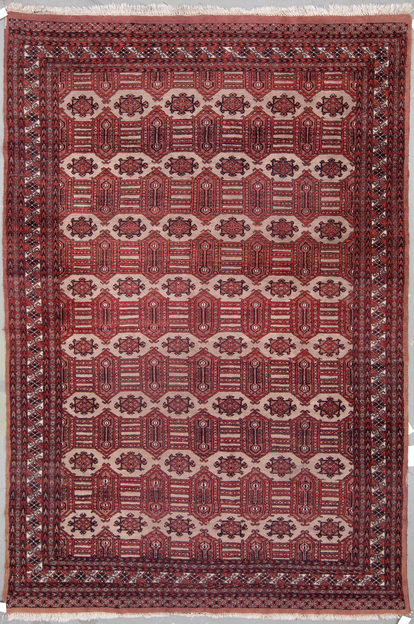 MATTA, Tekke Bochara, old. Ca 277x177 cm.
