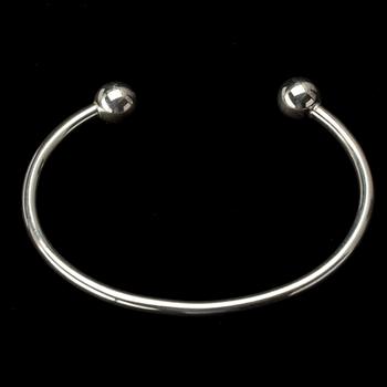 HALSKED samt ARMRING, sterling silver, engelska kontrollstämplar. Vikt tot. 115,4 g.