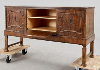 SIDEBOARD, 1930-tal.