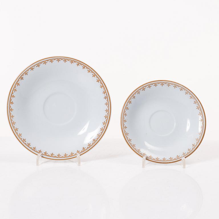 Kaffe- och teservis, 54 delar, "Lotus", Rörstrand, 1900-talets andra hälft.