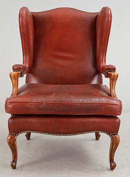 ÖRONLAPPSFÅTÖLJ, rokokostil, sent 1900-tal.