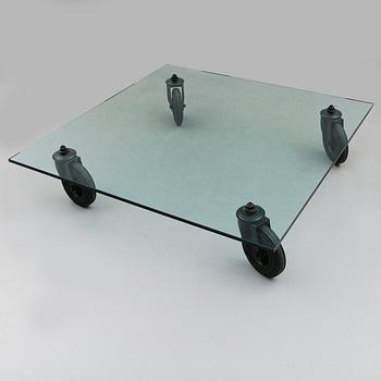 SOFFBORD, "Tavolo con ruote", Gae Aulenti, Fontana Arte, Italien.