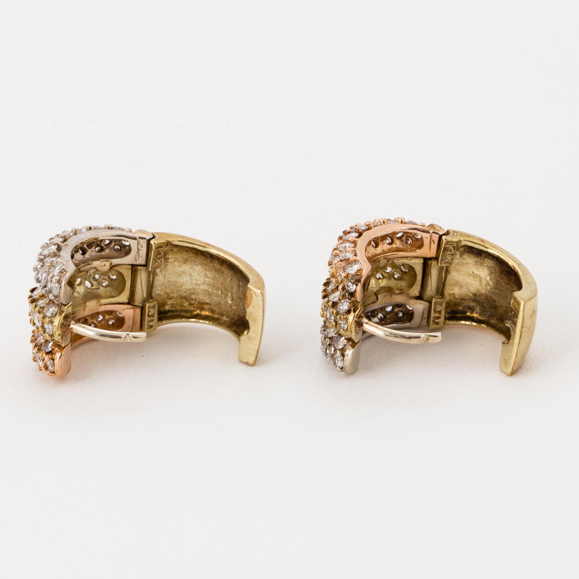 EARRINGS, 14K gold in three colours, with pavé set diamonds.