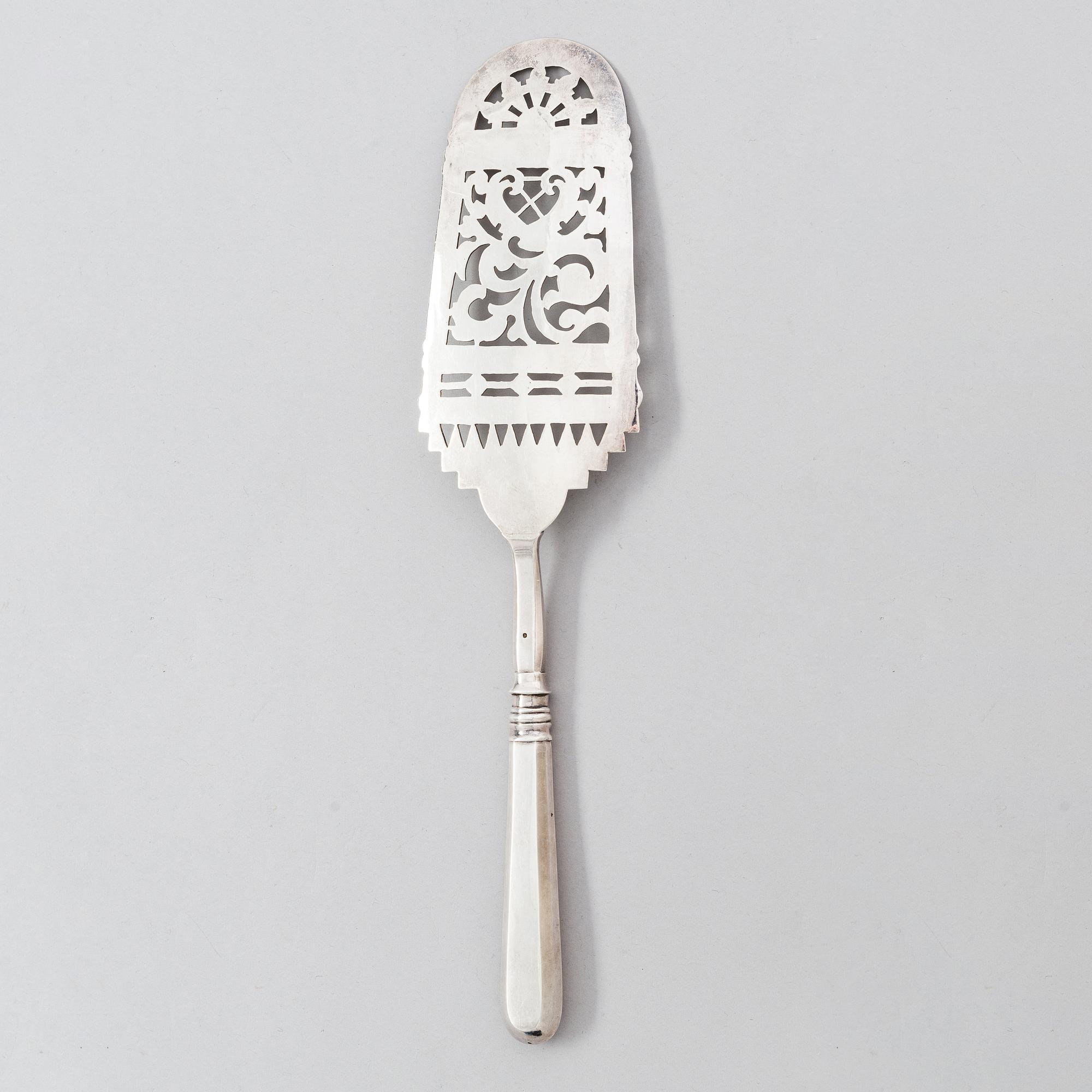 Peter Silventoinen, tarjoilulapio, hopeaa, Pietari Venäjä 1887.