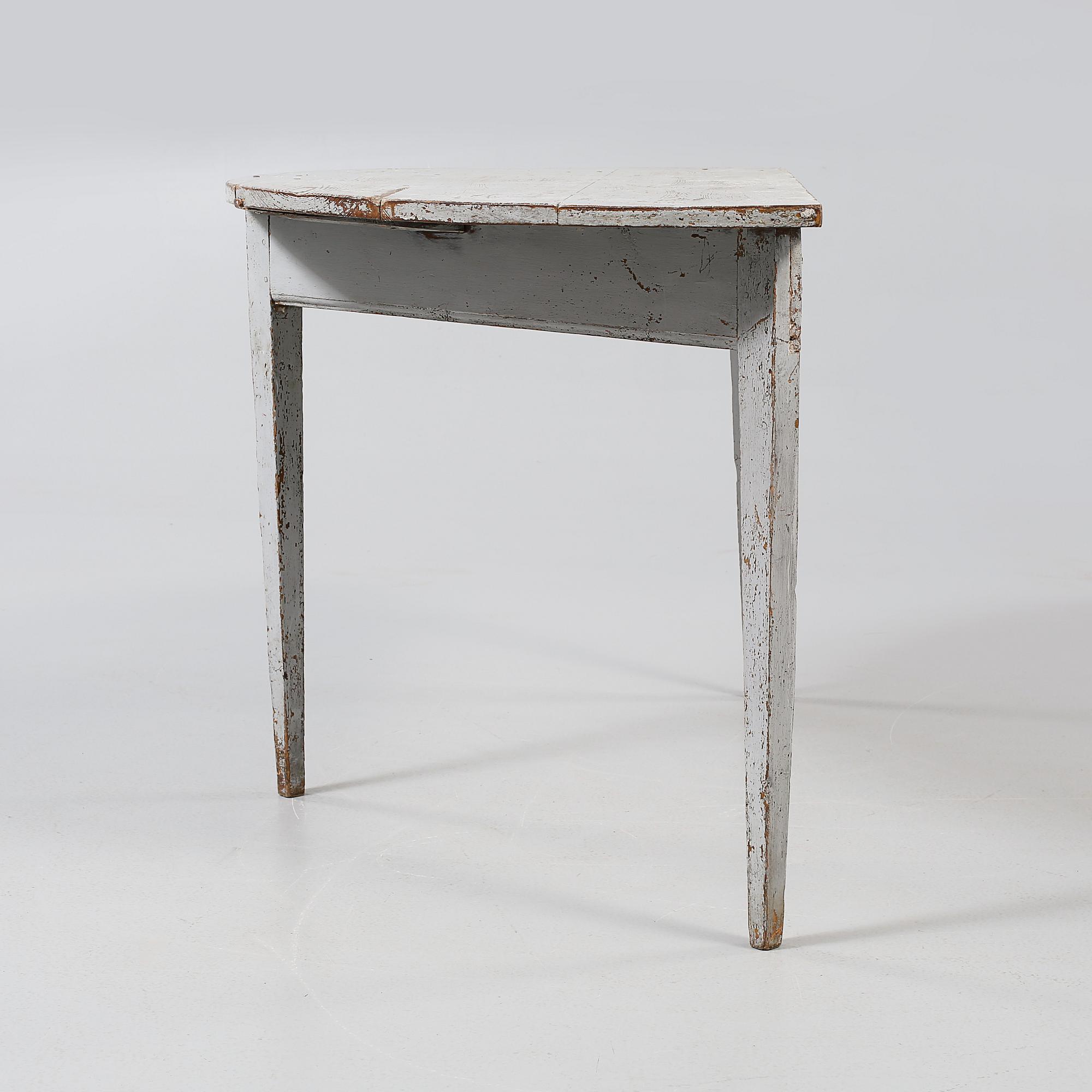 MÅNBORD, 1800-tal.