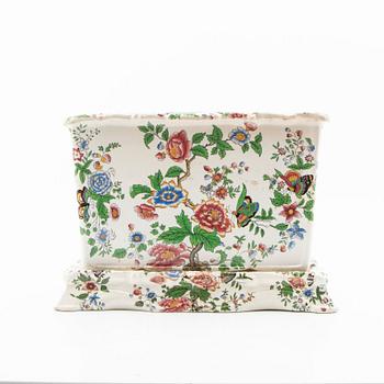 Dinner service with a plate model no. 537 Copeland & Garrett England circa 1900 porcelain.