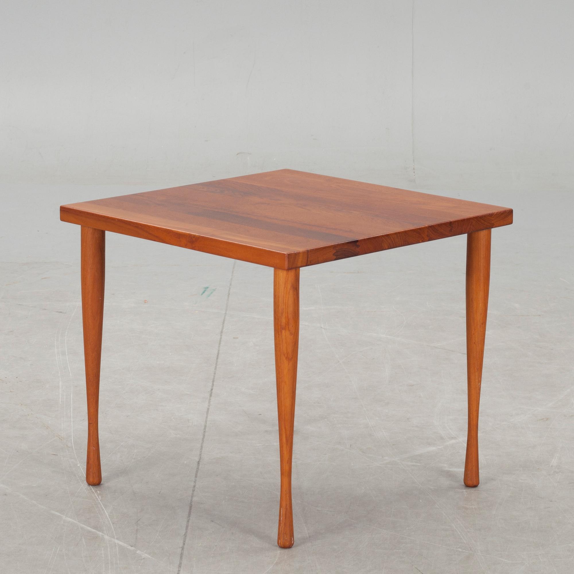 SIDOBORD, Hans C. Andersen design, Danmark, 1900-talets andra hälft.